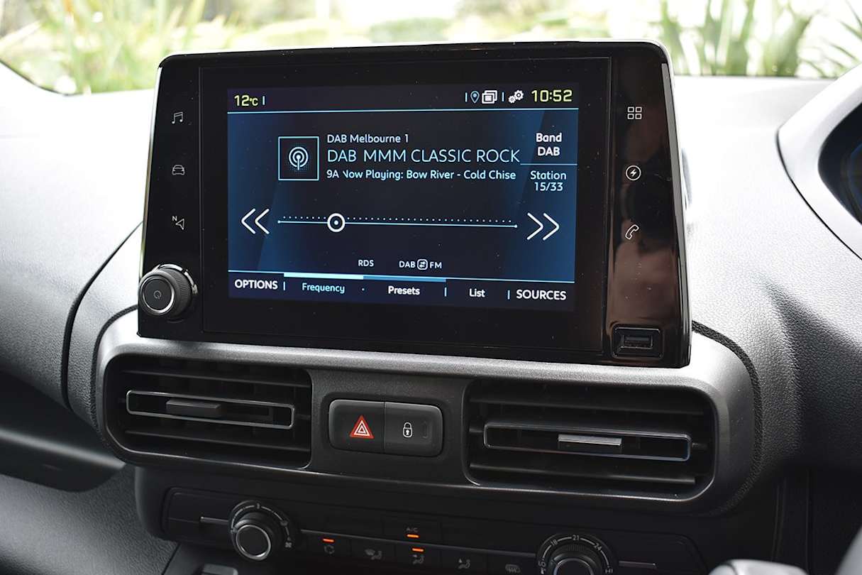 Upfront of the e-Partner is an 8.0-inch multimedia touchscreen. (Image: Mark Oastler)
