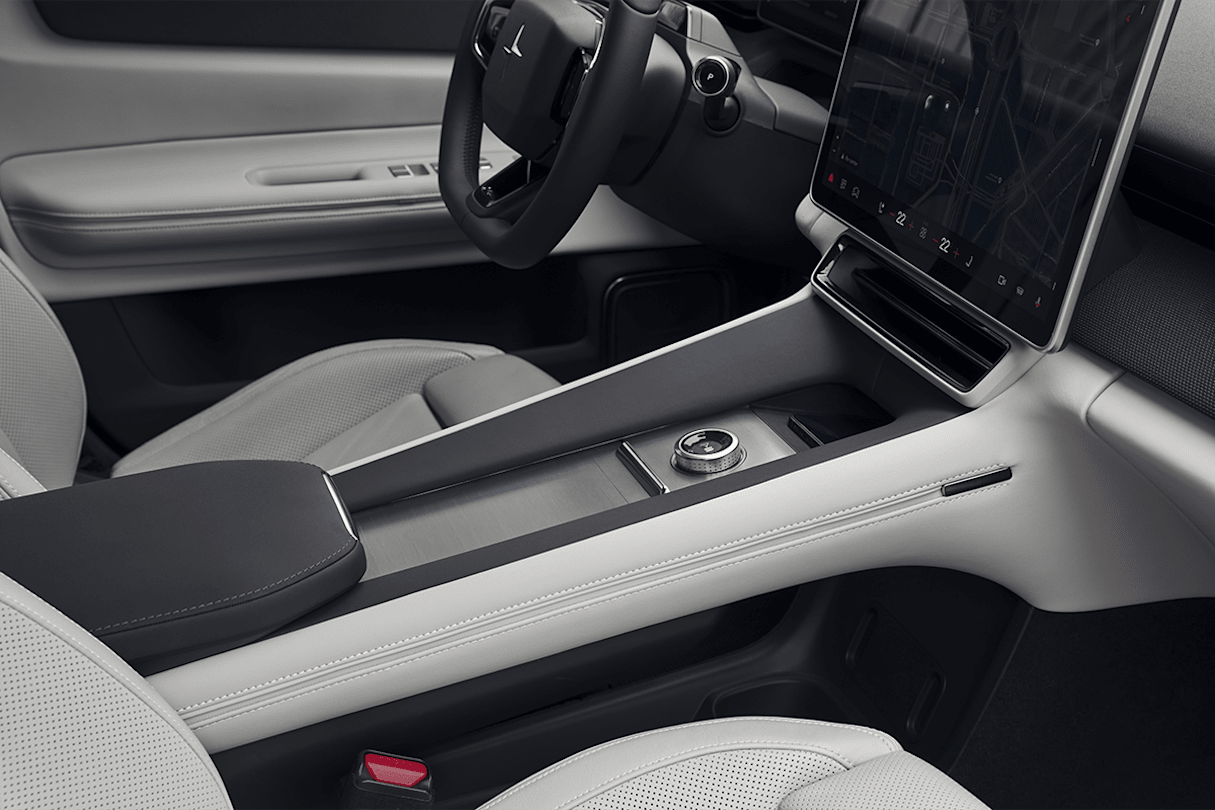 Polestar 4 with Pro Pack pictured