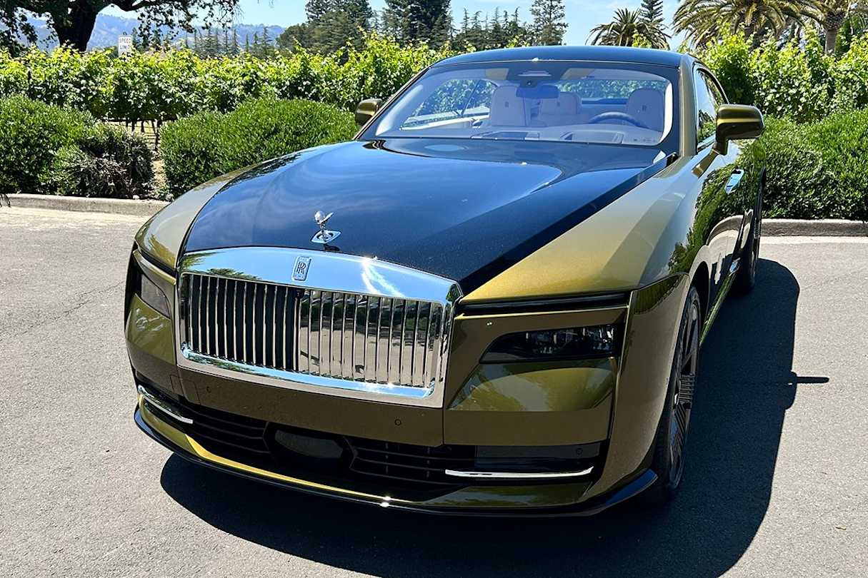 The Spectre produces supercar like figures of 430kW/900Nm. (Image: Stephen Corby)