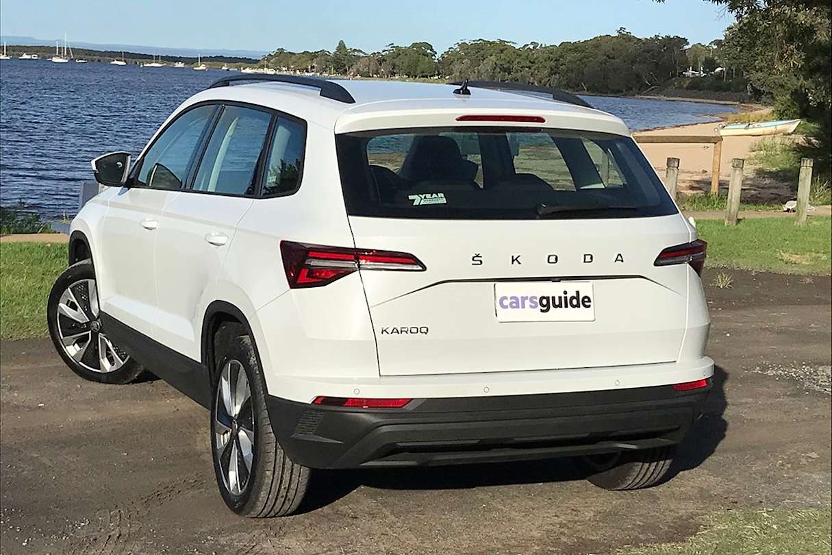 Even after six years in market the Karoq looks crisp and contemporary with chiselled character lines and jagged head and tail-lights blending successfully with more gently curved surfaces along the car’s flanks and turret. (image: James Cleary)