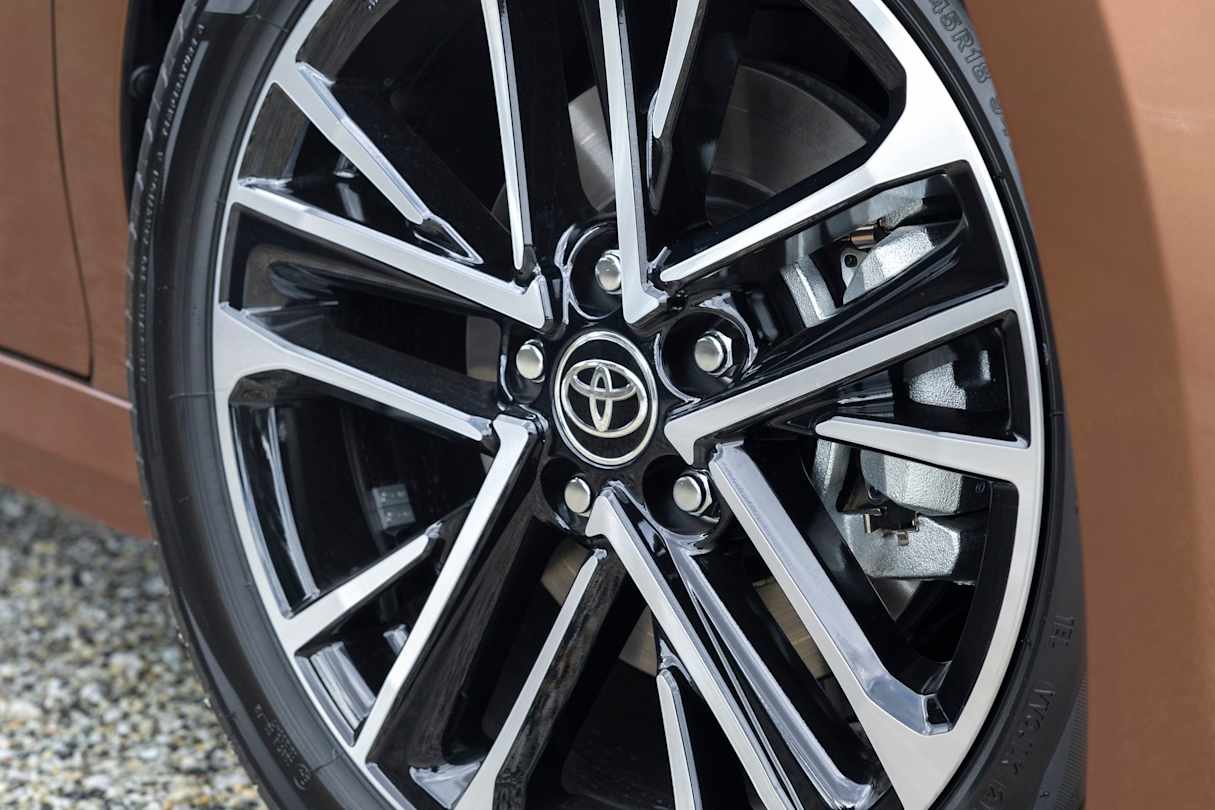 2025 Toyota Camry SL