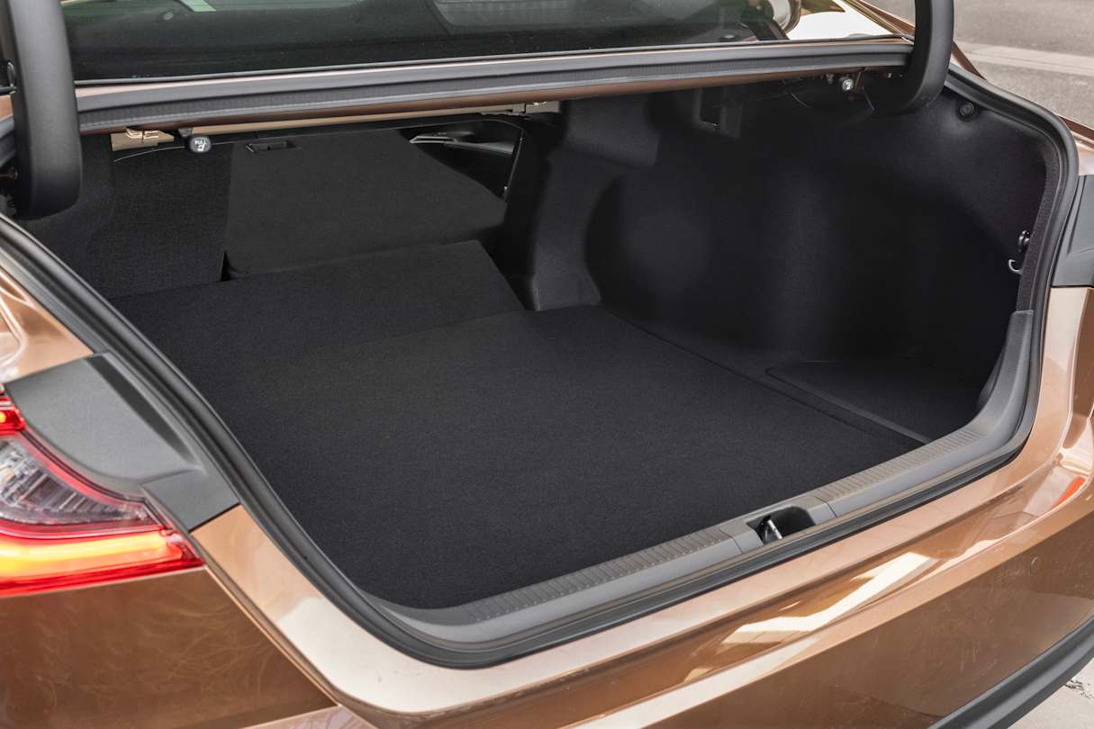 2025 Toyota Camry SL