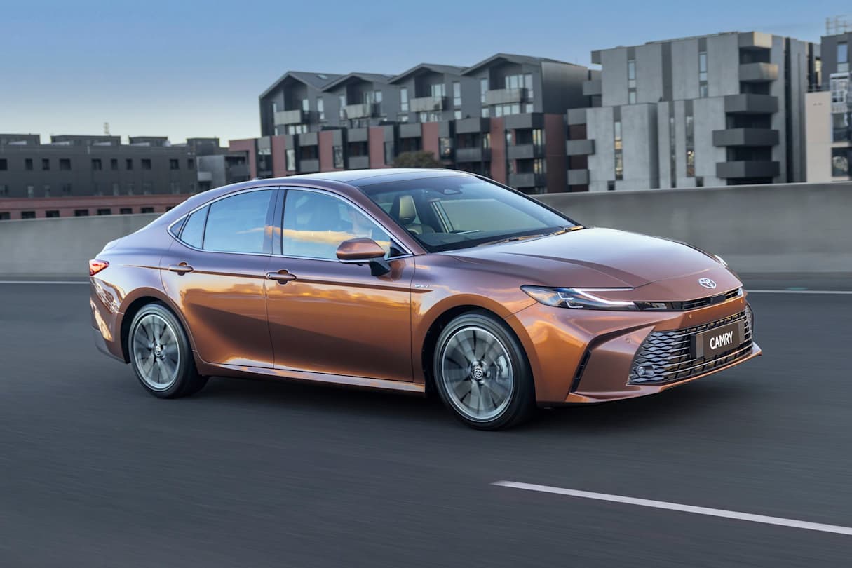2025 Toyota Camry SL