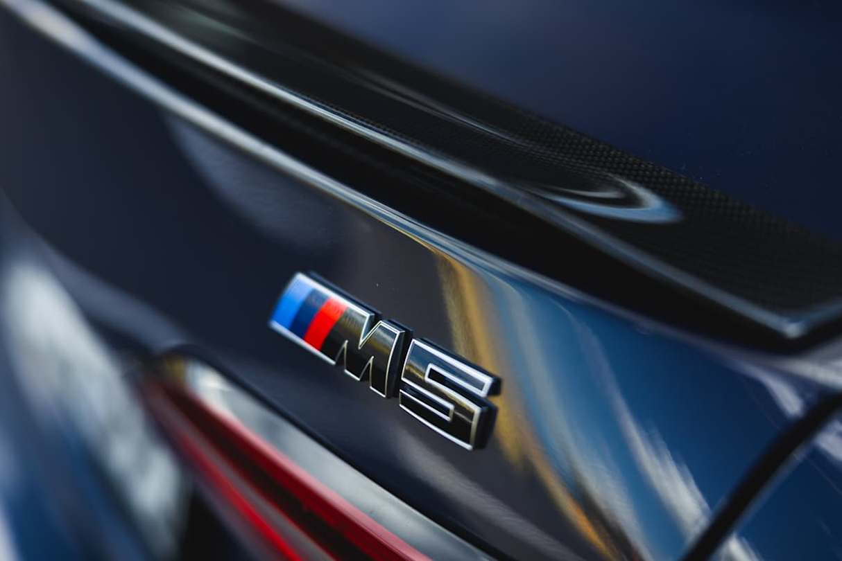 2025 BMW M5