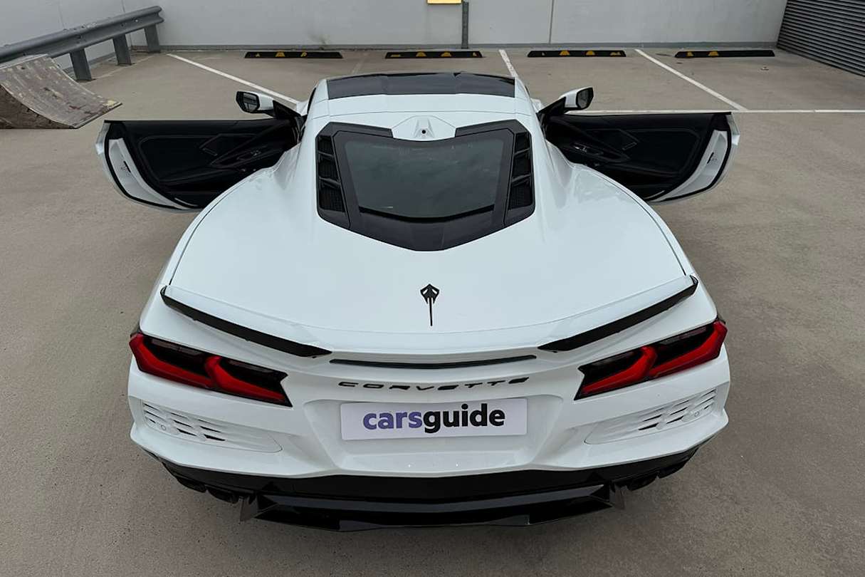 2025 Chevrolet Corvette E-Ray (image: Byron Mathioudakis)