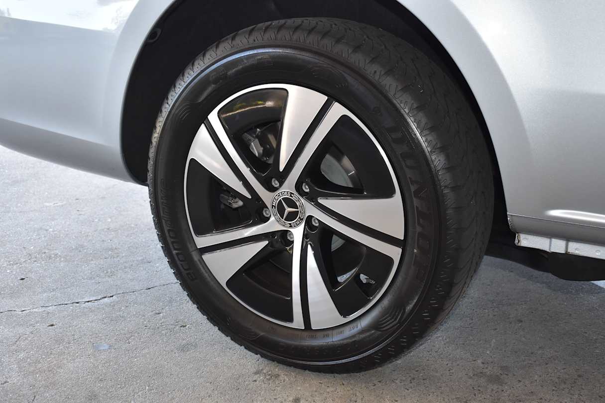 2025 Mercedes Vito