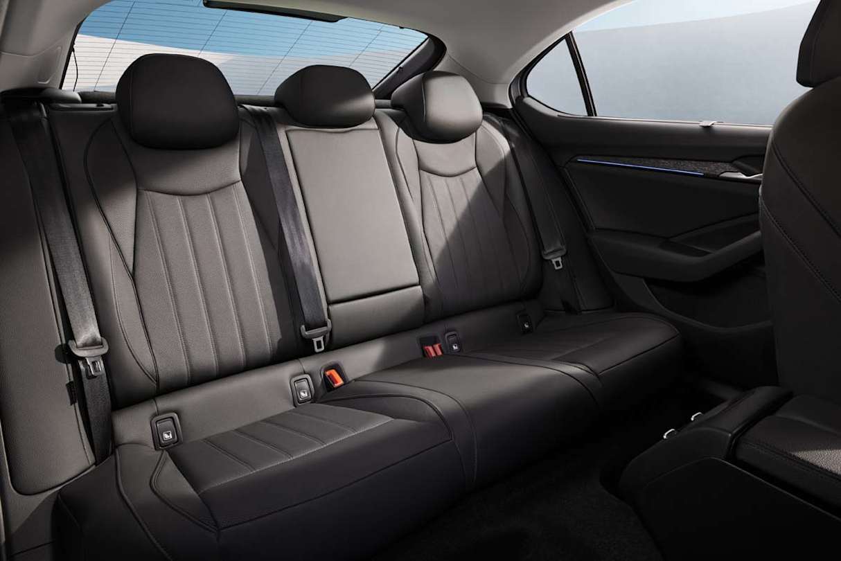 2025 Skoda Superb.