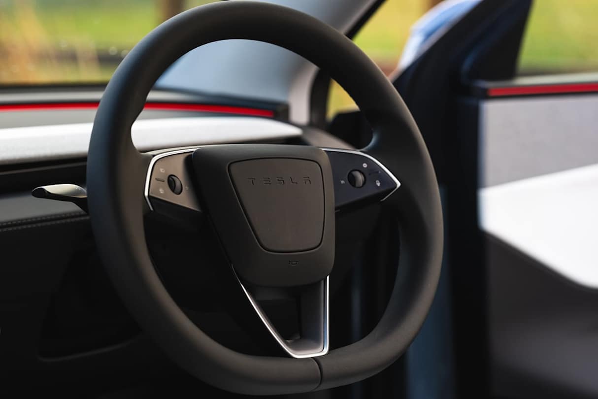 2025 Tesla Model Y