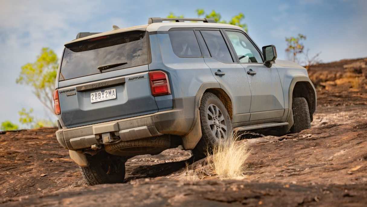 2025 Toyota LandCruiser Prado Altitude