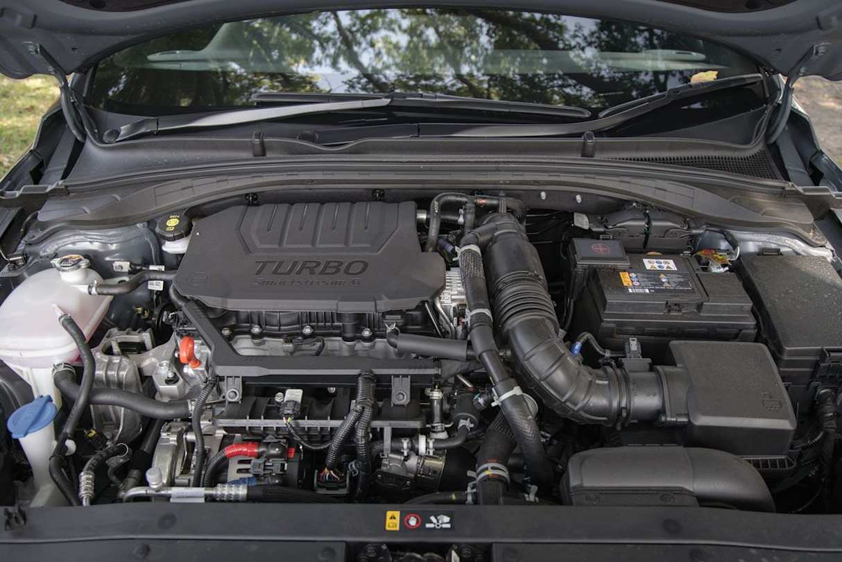 2025 Hyundai i30 N Line hatch (Image: Glen Sullivan)