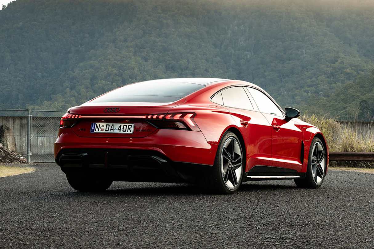 2026 Audi e-tron GT RS