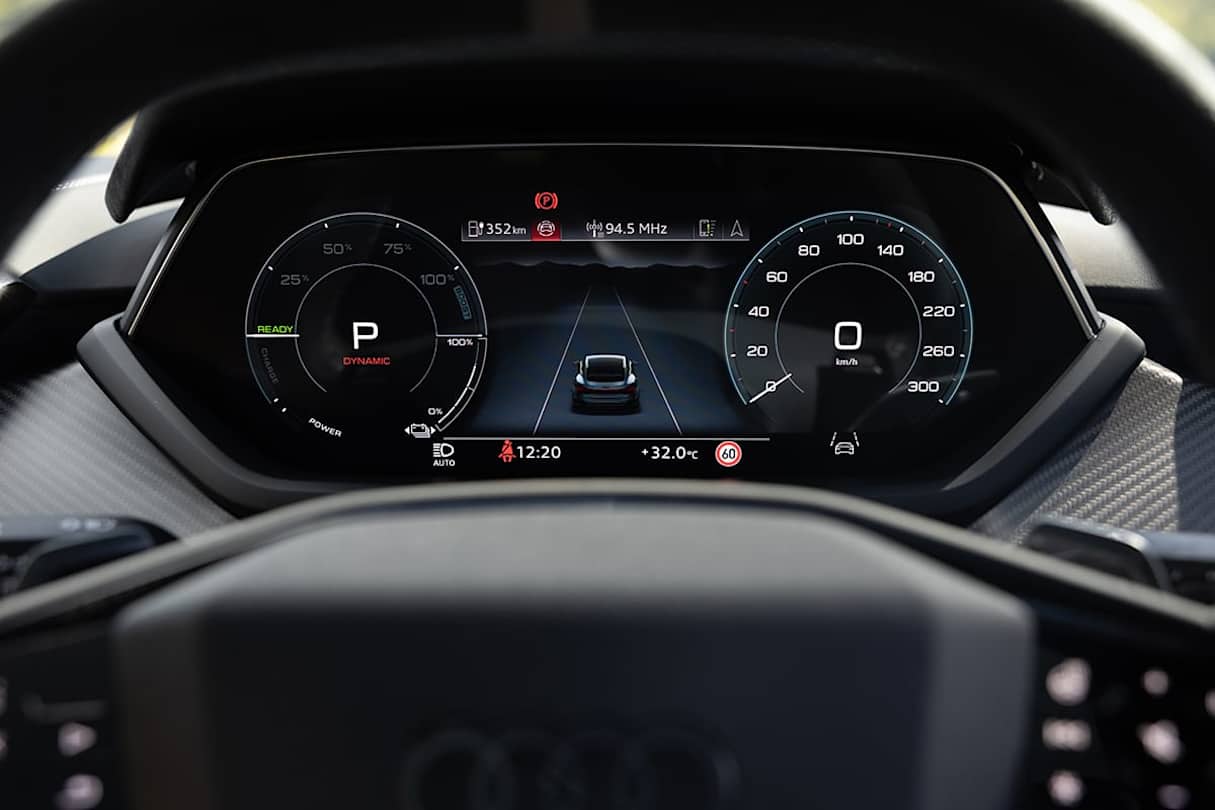 2026 Audi e-tron GT RS