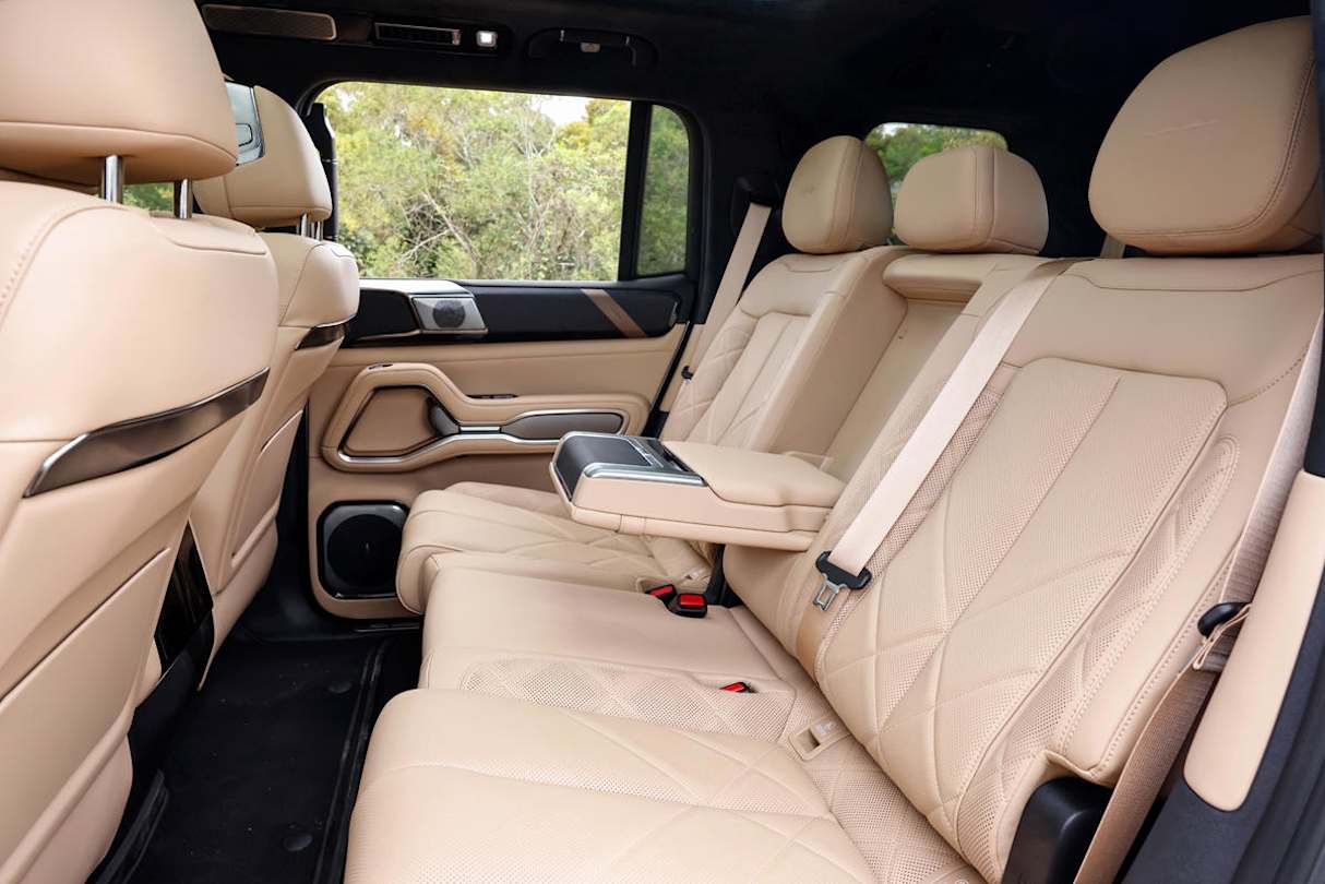 2026 Fangchengbao Leopard 8