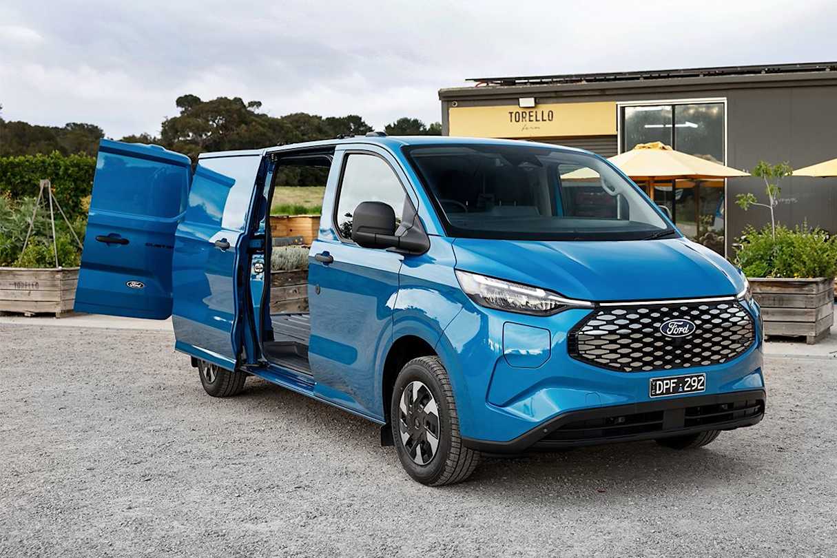 2026 Ford Custom E-Transit