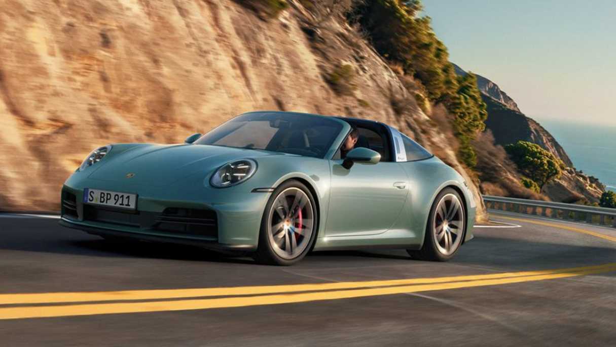 2026 Porsche 911 4S