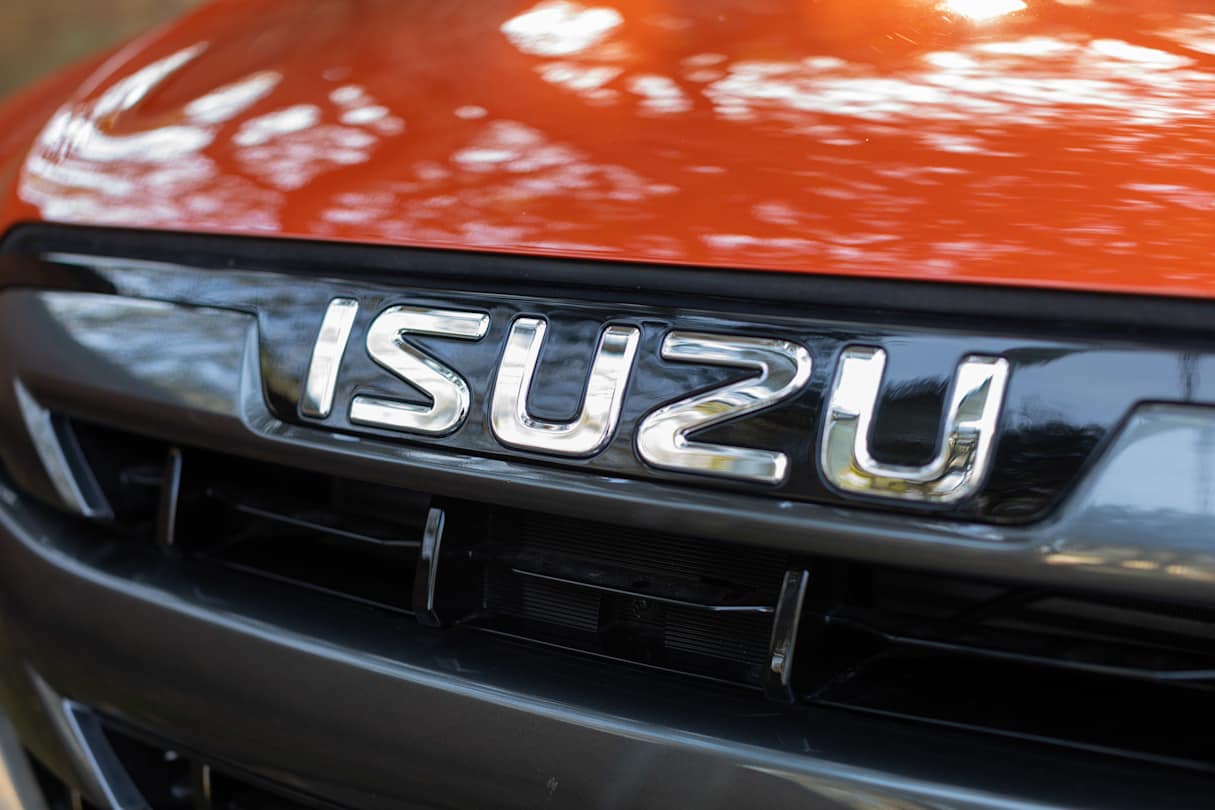 In the Isuzu D-Max you’ll get a six year/150,000km warranty (image: Dean McCartney).