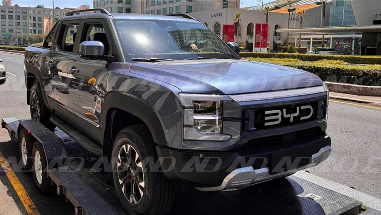 BYD's new plug-in hybrid Shark ute is another new dual-cab headed out way this year. (image: AutoDinamico)