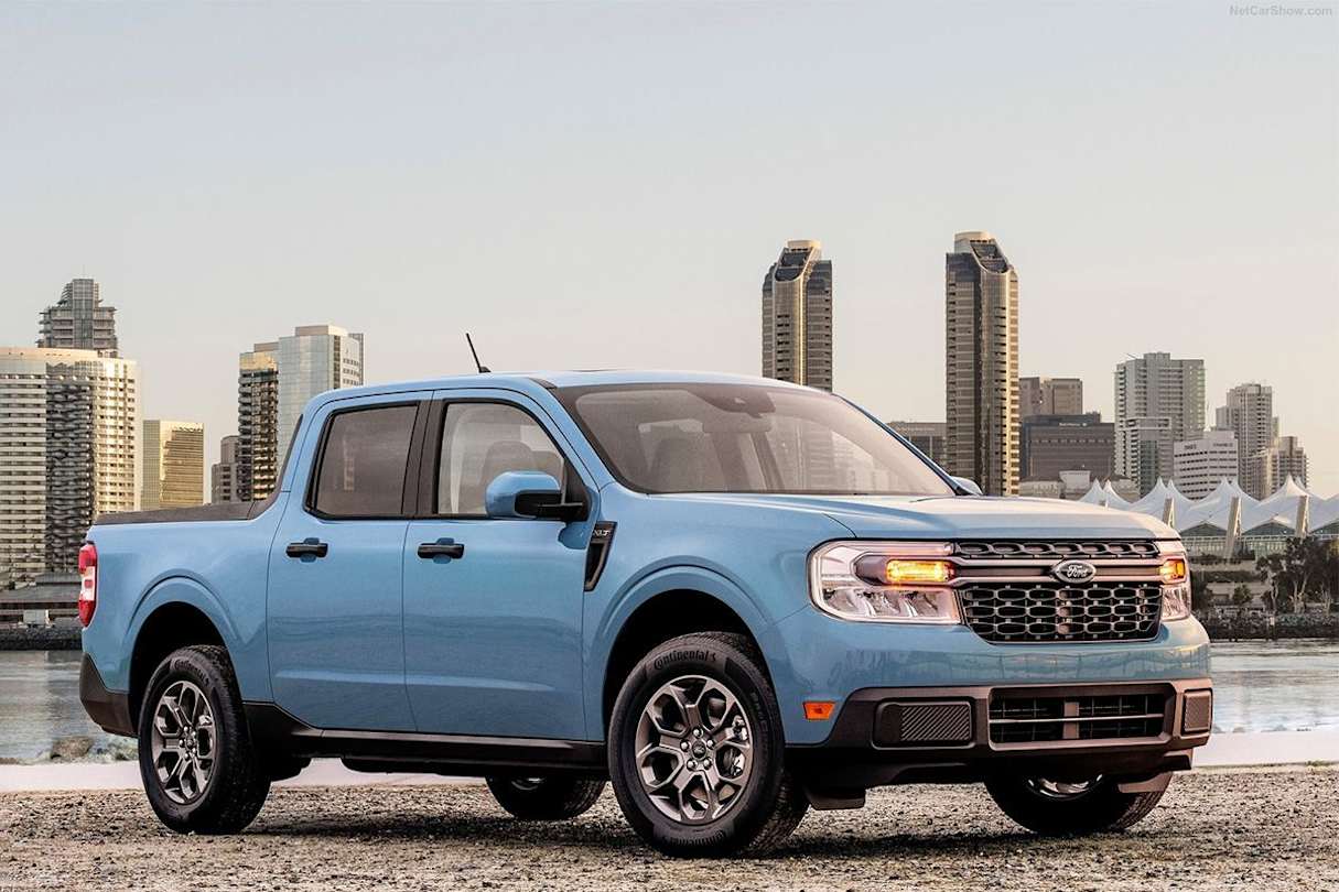 Whipping consumers up in a frenzy with its mini-truck proportions, frugal four-cylinder hybrid efficiency, car-like refinement and sporty driving dynamics.