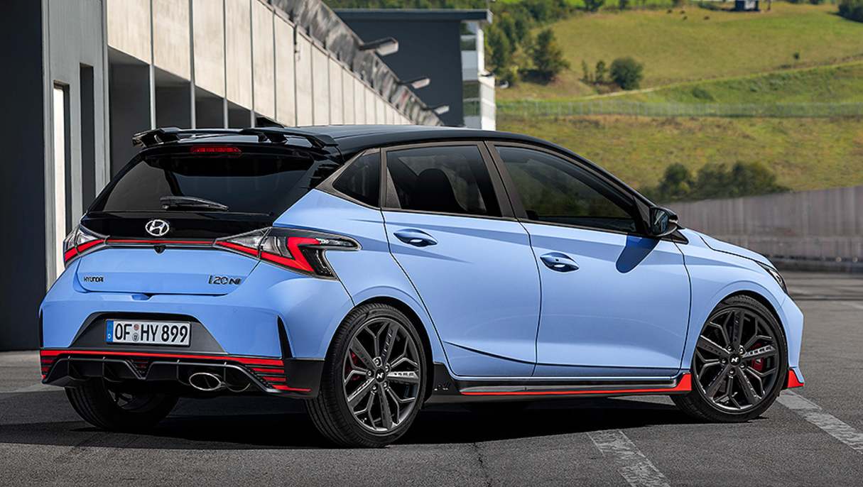 Tomato Red accents indicate the i20 N's performance credentials.