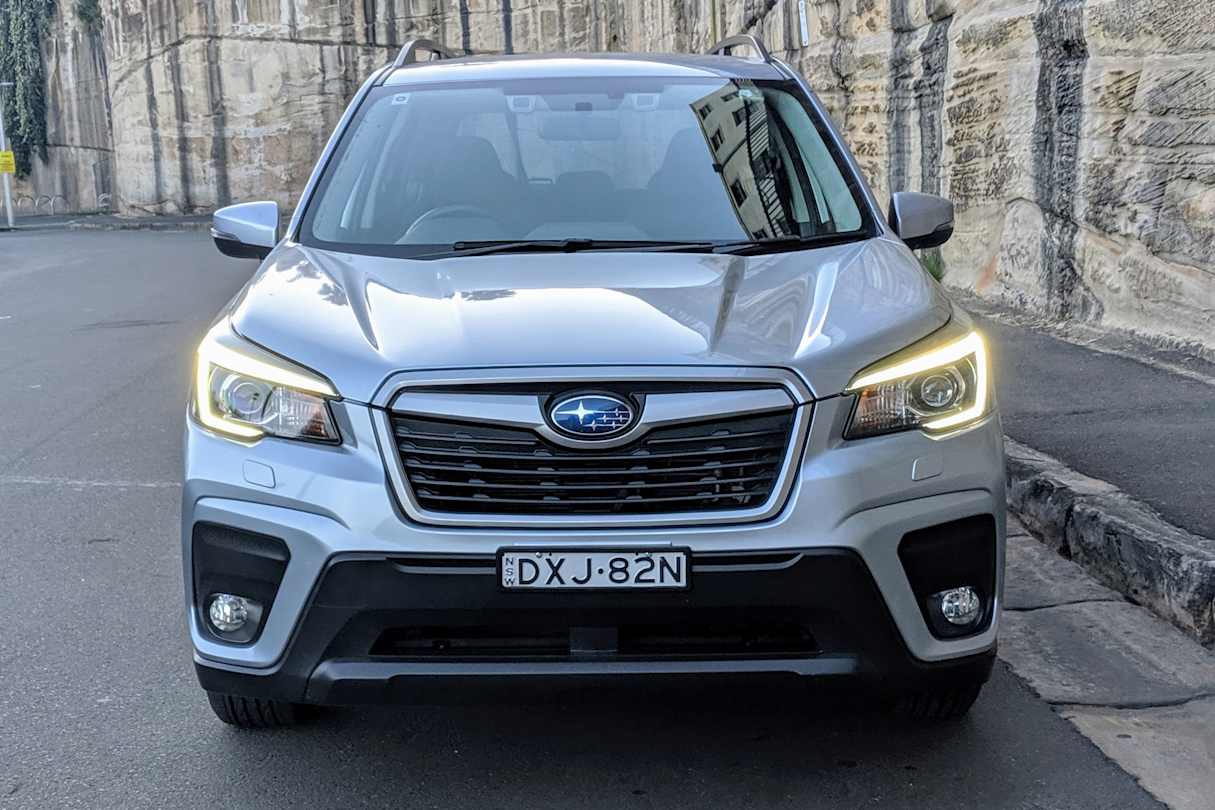 The exterior design of this car looks more 'SUV' than the previous generation.