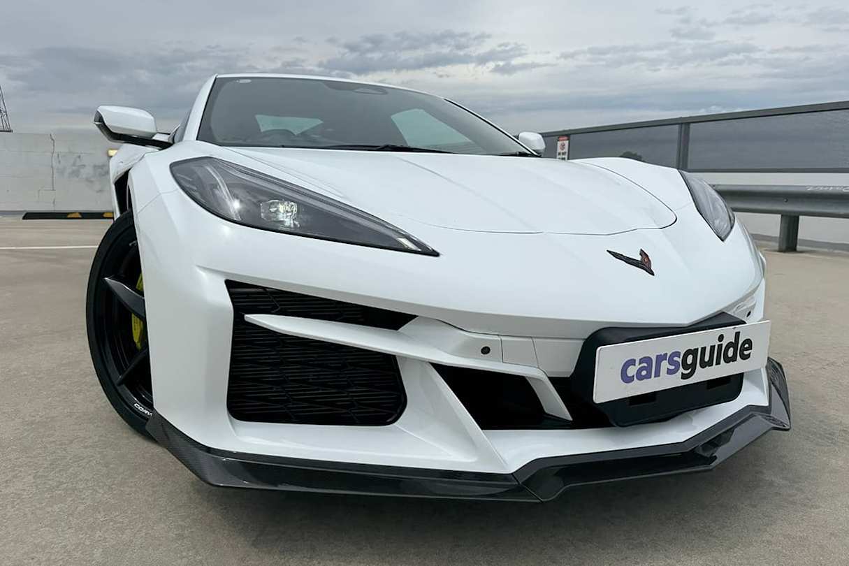 2025 Chevrolet Corvette E-Ray (image: Byron Mathioudakis)