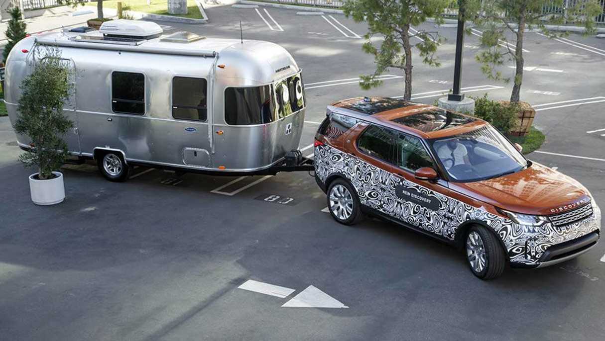 Advanced tow assist as featured on the new Land Rover Discovery is still no substitute for training.