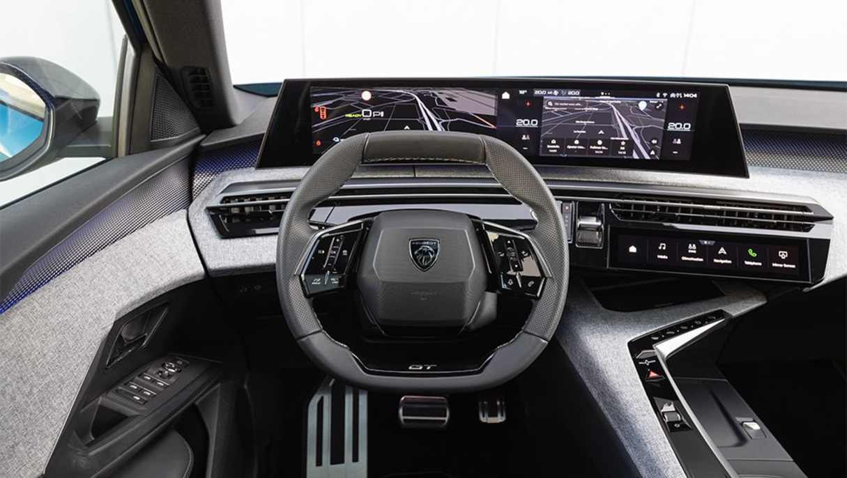 The Peugeot ‘i-Cockpit’ layout has been substantially upgraded, now comprising a curved swipe-able 21-inch panoramic screen combining media, instrumentation and vehicle control displays.