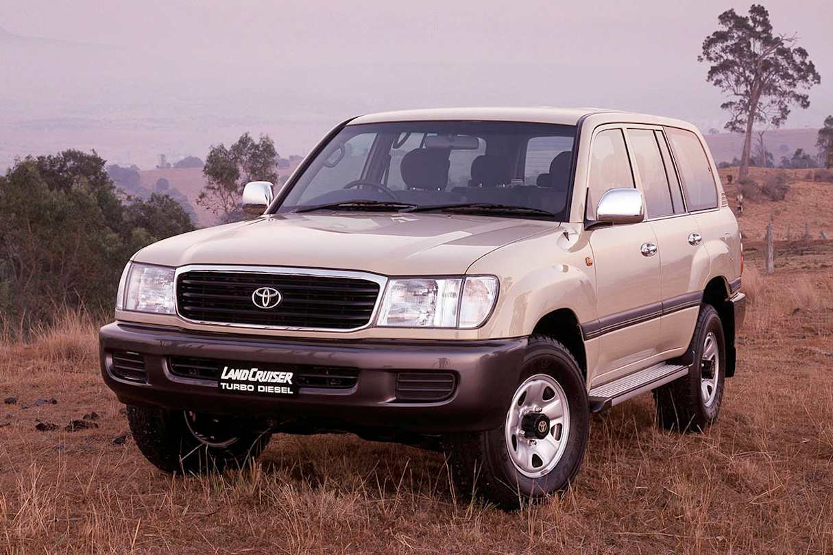 When it arrived, it suddenly addressed all those earlier concerns about the 1HD-FT’s lack of down-low torque and soft launch from idle. (GXL variant pictured)