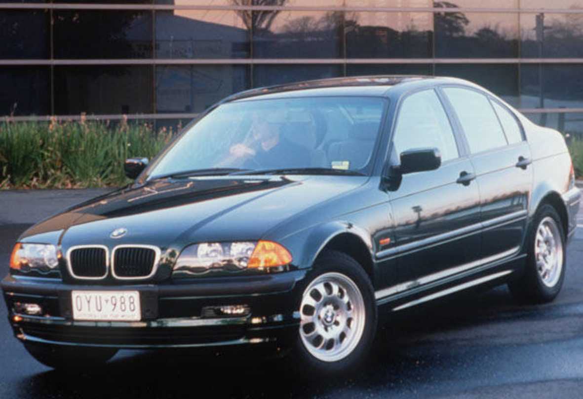 The 318i is one of the models affected by this recall.