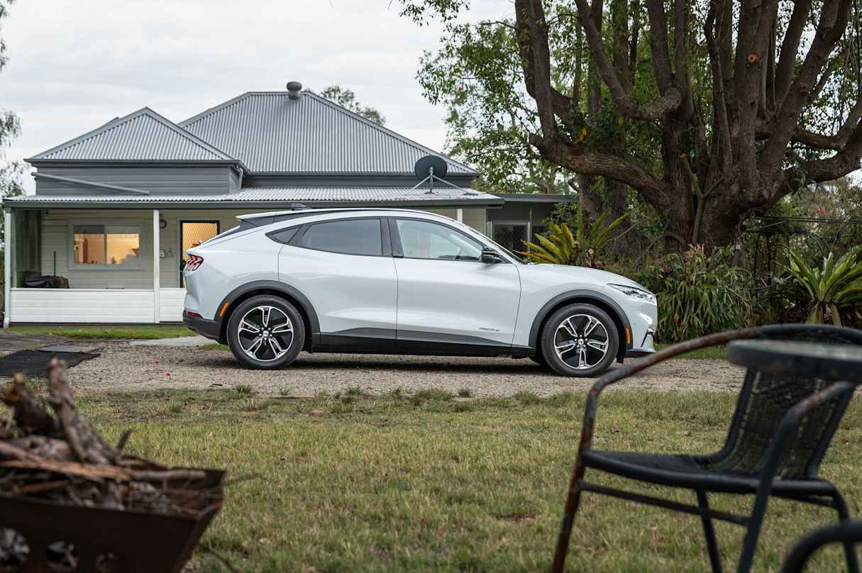 It doesn’t have the proportions of a Mustang as we classically understand it, but there’s something endearing about its curvy lines, angry bonnet shape and flicked-up tail. (image: Tom White)