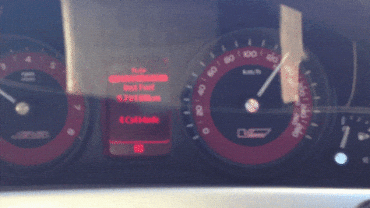 There's also a neat little display that tells you how many cylinders you're using. Neat.