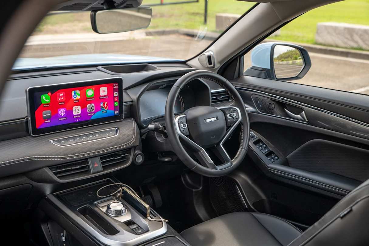 The standard Jolion Ultra equipment list includes a holographic head-up display. (Image: Tom White)