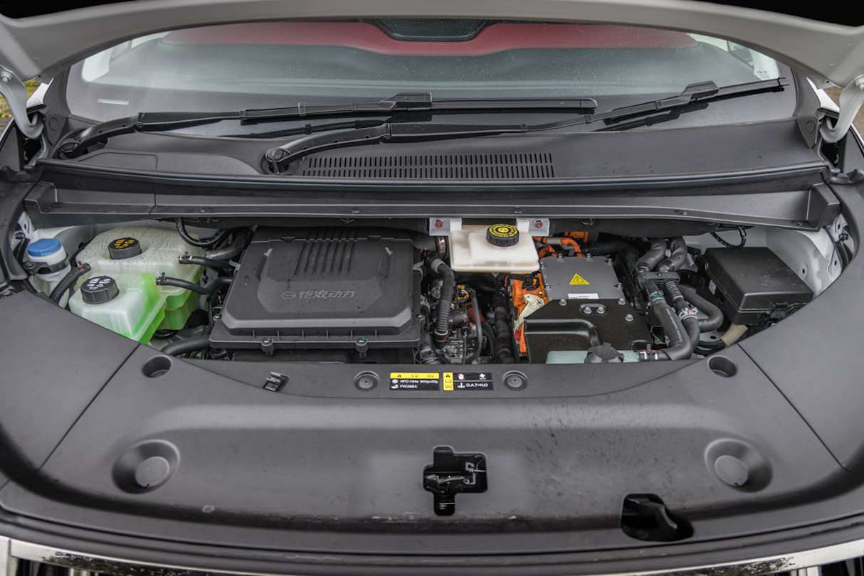 2026 GAC M8 PHEV Luxury (Image: Glen Sullivan)