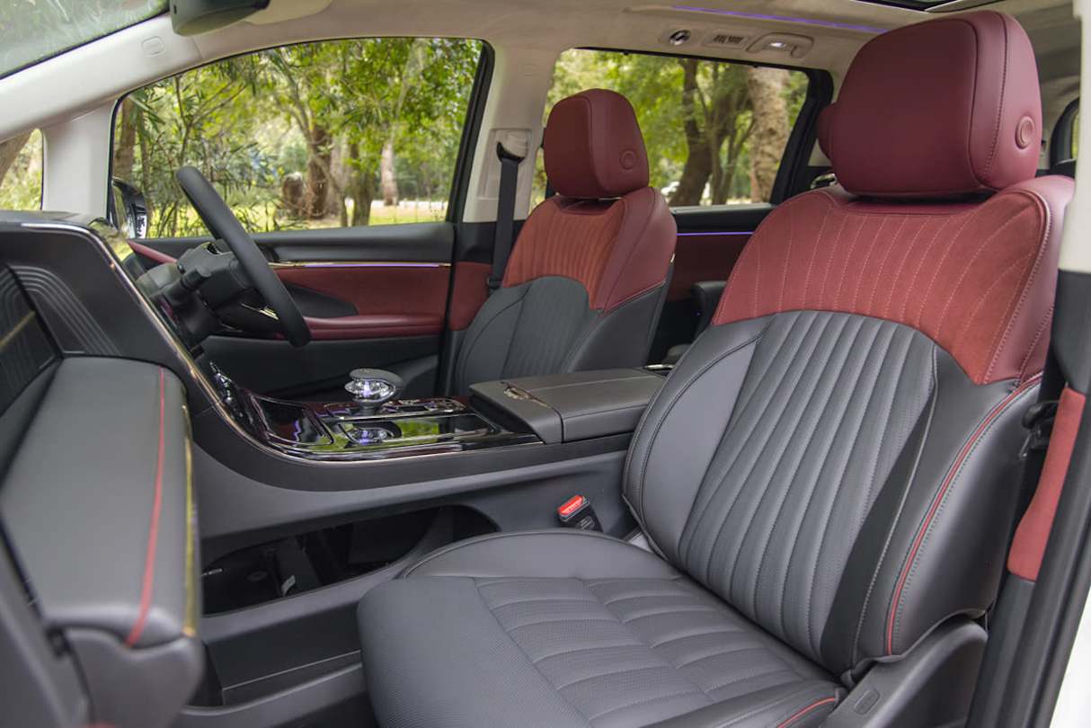 2026 GAC M8 PHEV Luxury (Image: Glen Sullivan)