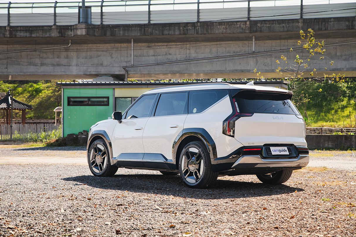 As alluded to in the intro, the EV9 will take you aback with its imposing dimensions and striking futuristic style. (Image: Tom White)