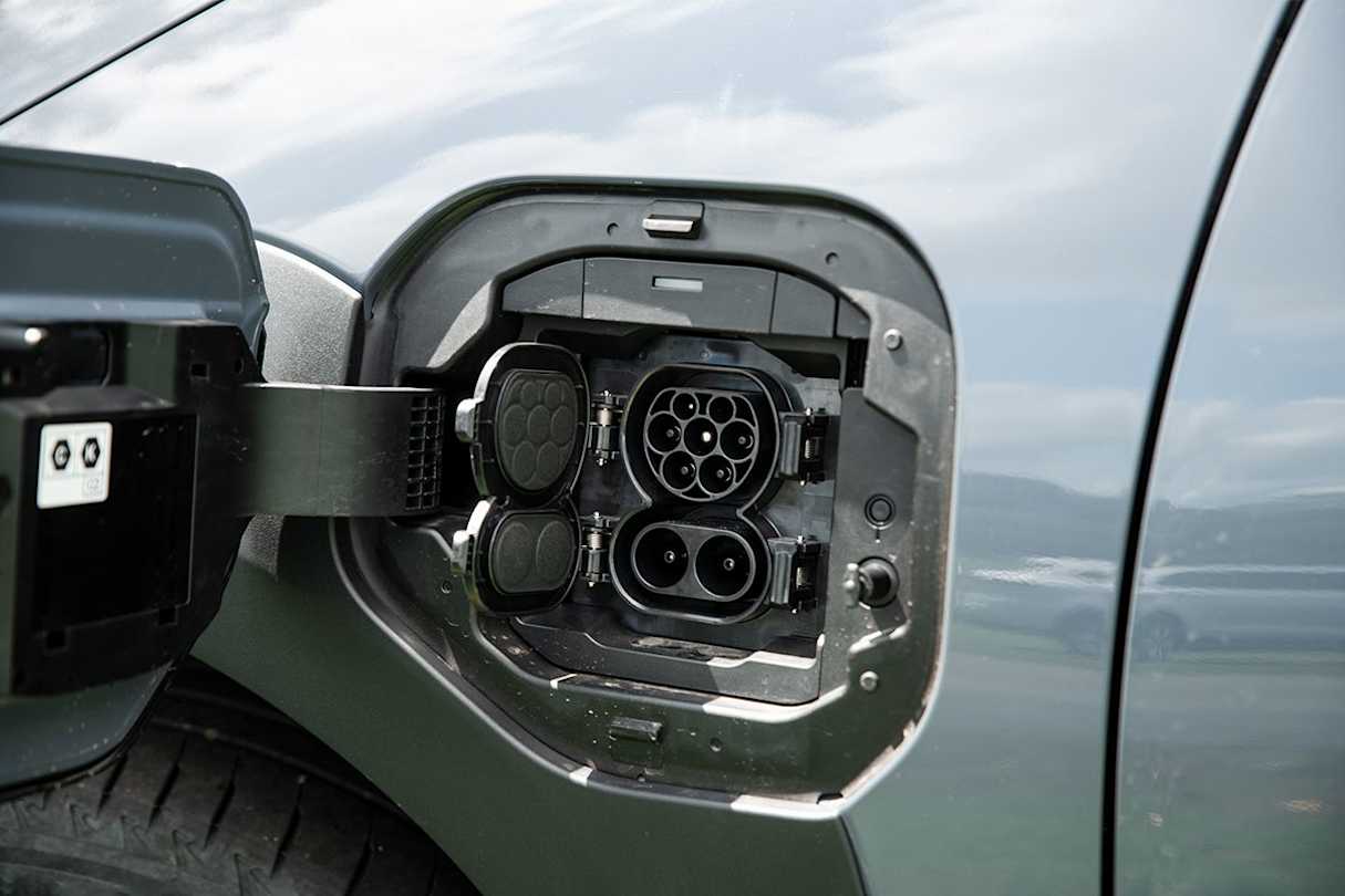 This means a 10-80 per cent charge in around 30 minutes on a pylon of matching or higher capability. (Image: Tom White)