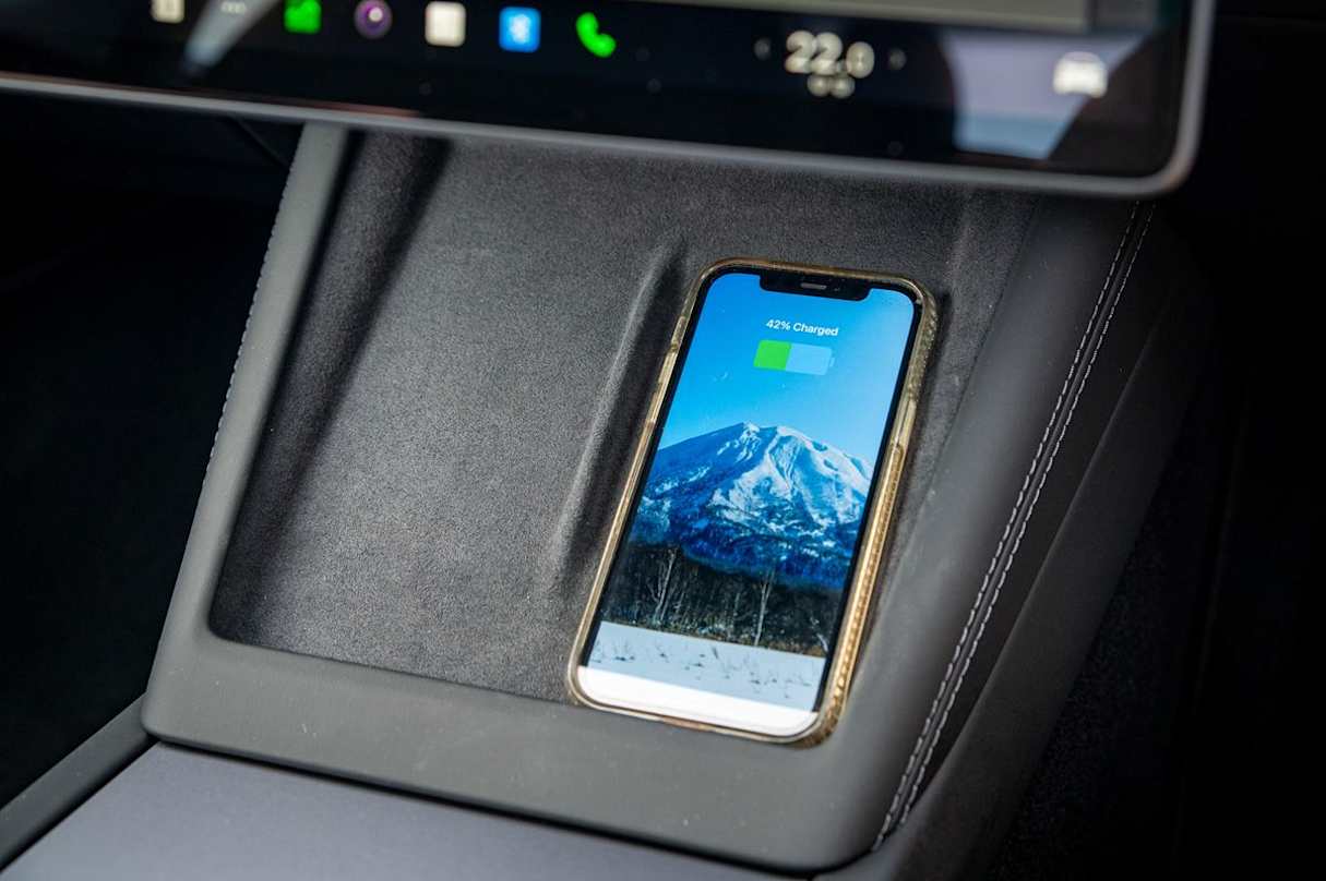 In front, underneath the two wireless chargers, there’s a huge storage area which makes the most of this car’s flat platform. (image: Tom White)