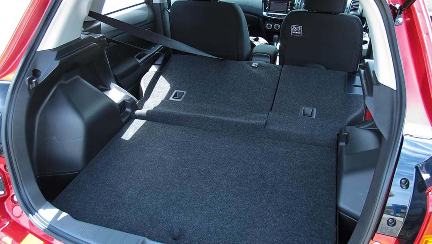2017 Mitsubishi ASX (LS 2WD petrol shown).