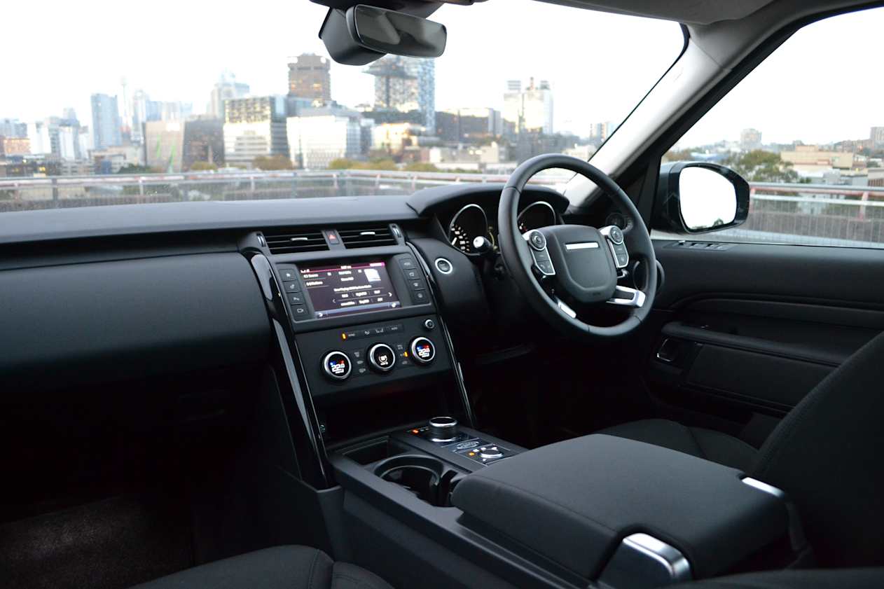 This cabin still maintains enough of a premium look and feel, despite it being the base-grade car.