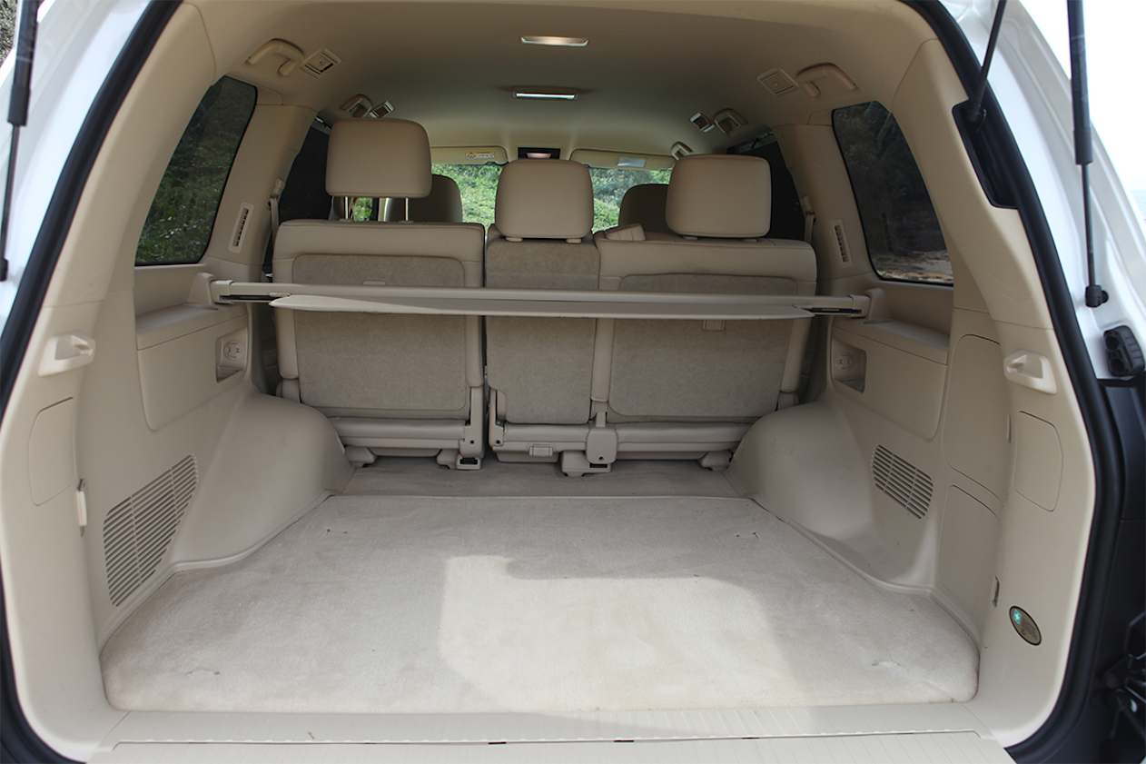 Lexus claims the 450d offers 909 litres of cargo space if there are five occupants.