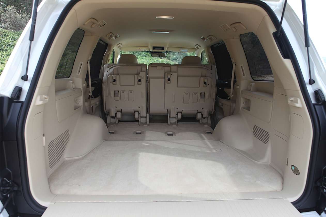 With the rear seats down there is 1431 litres iof boot space.