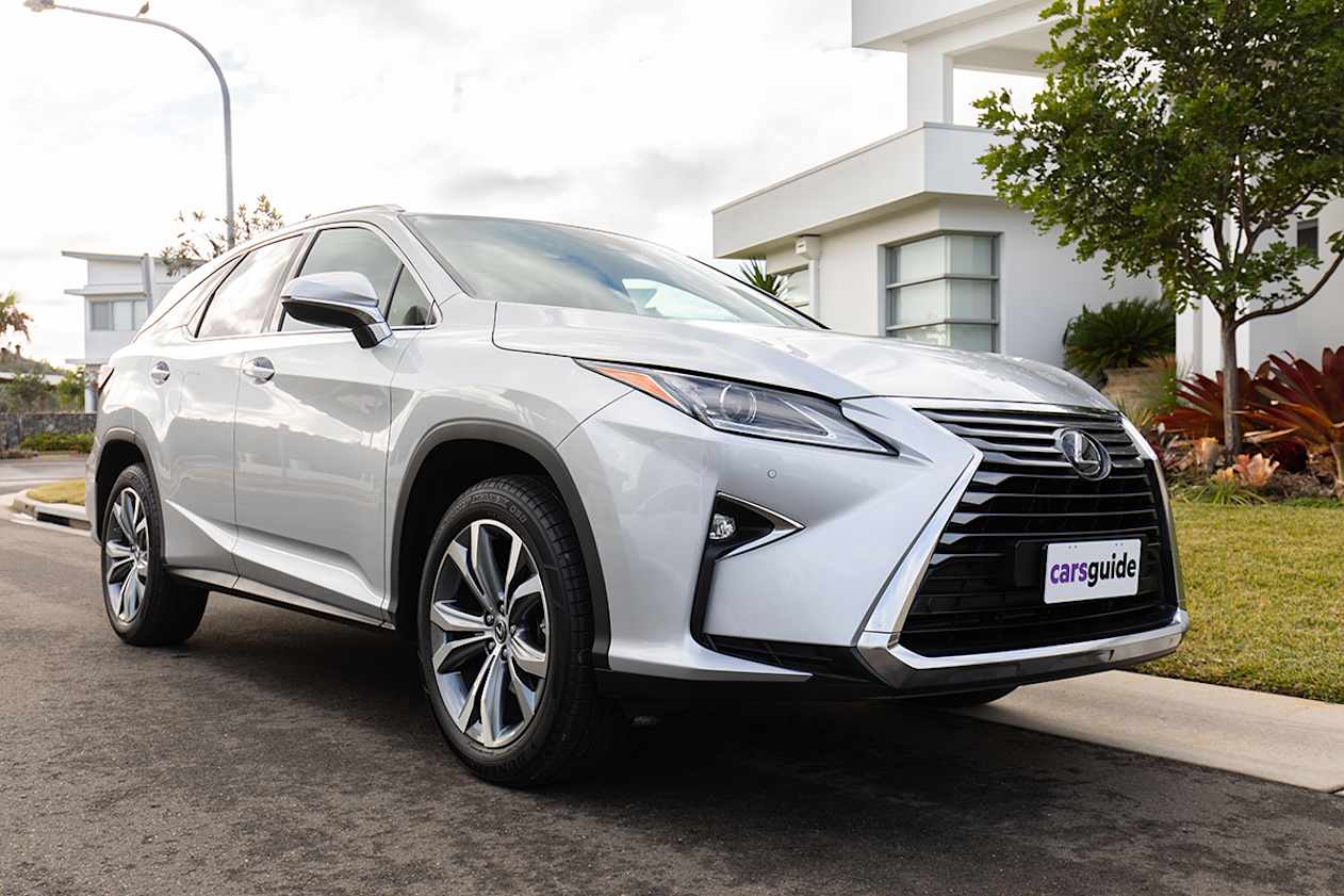 2018 Lexus RX 350L. (image credit: Dean McCartney)