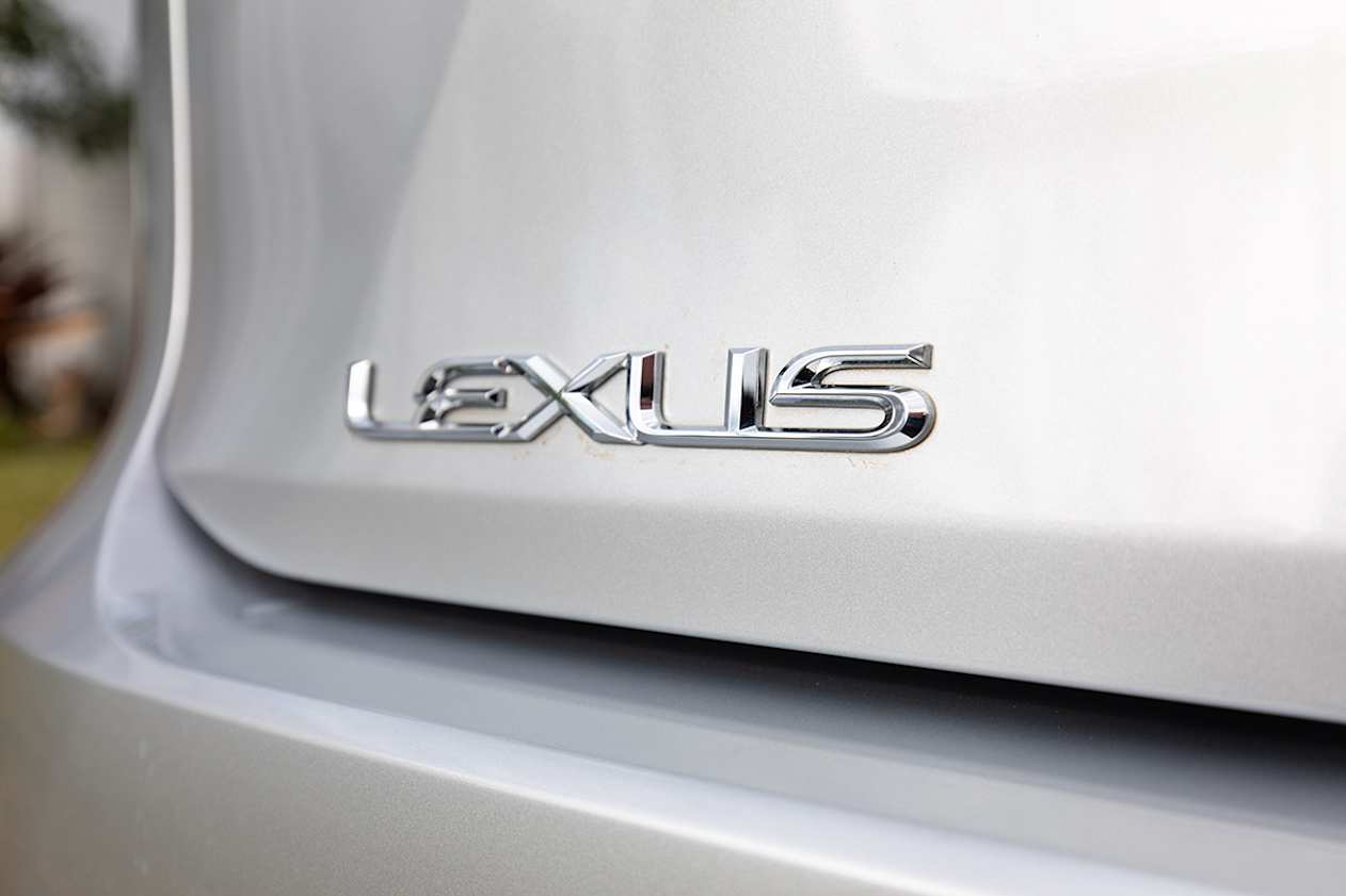 2018 Lexus RX 350L. (image credit: Dean McCartney)