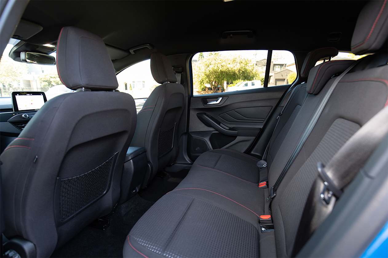 The back is comfortable.