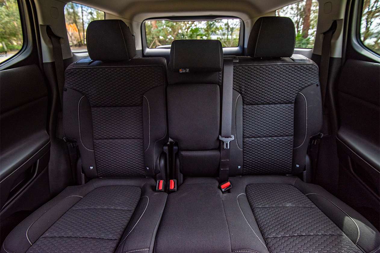 Even at 191cm in the second row I had enough legroom to sit behind my seating position without feeling cramped.