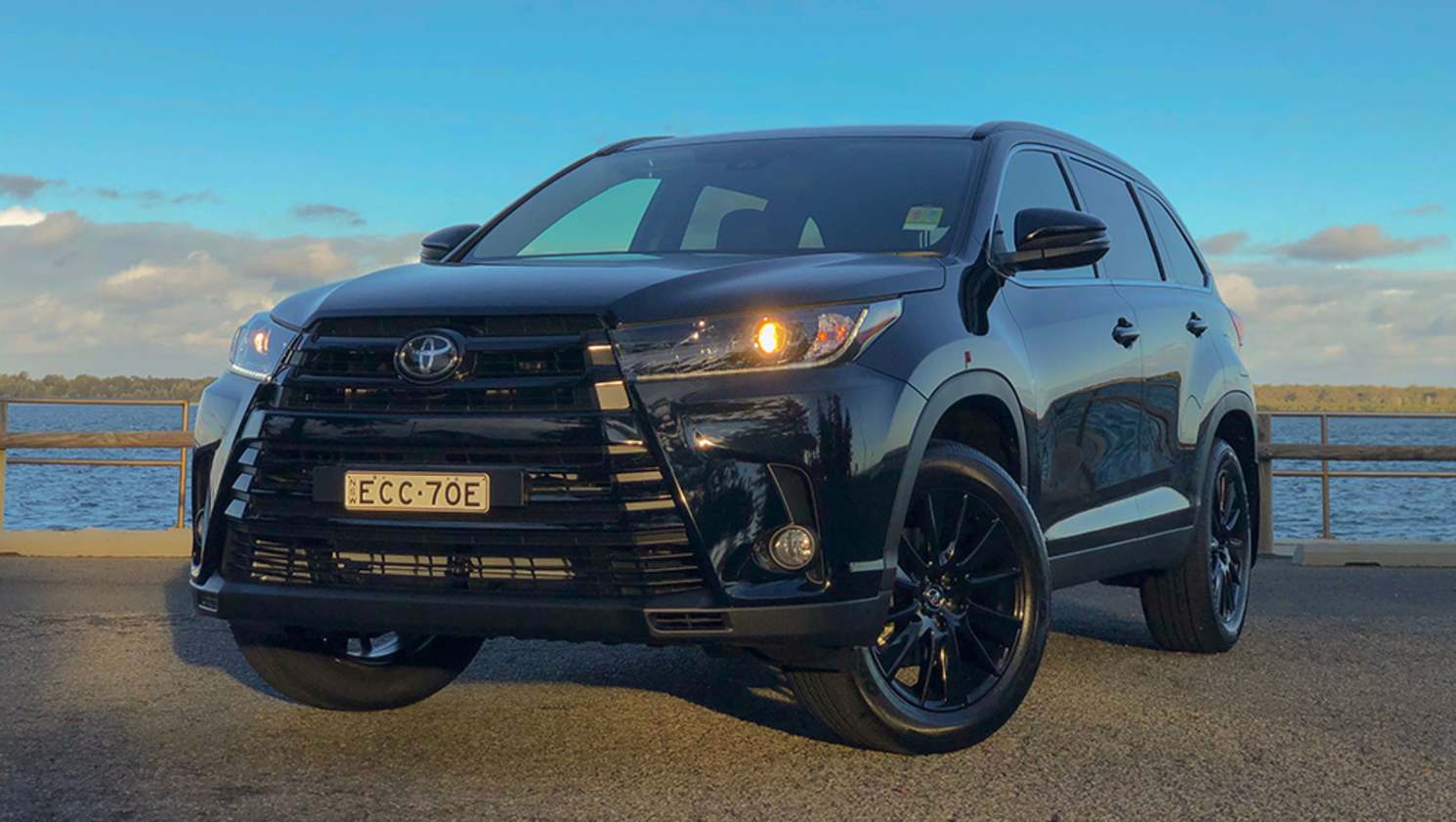 Take a Kluger GXL, paint some bits black, bolt on a bigger set of black wheels, charge the customer (not much) more and voila! It&#039;s the Kluger Black Edition. (image: Peter Anderson)