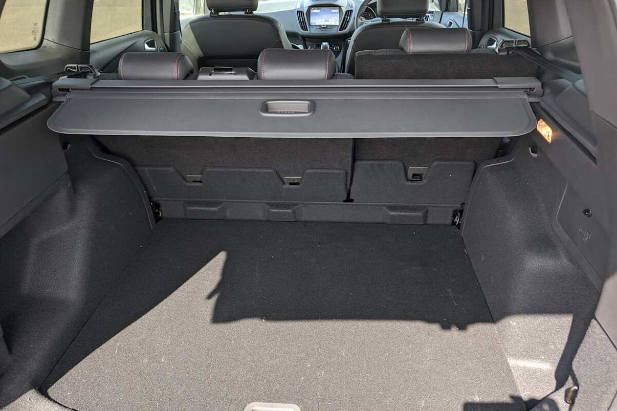 Ford Escape 2020 boot space