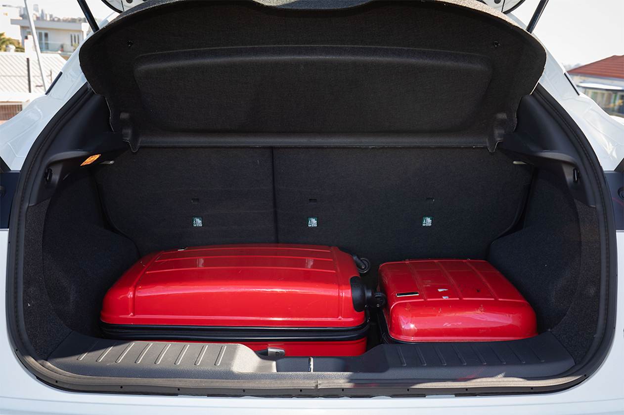 Nissan Juke 2020 boot space