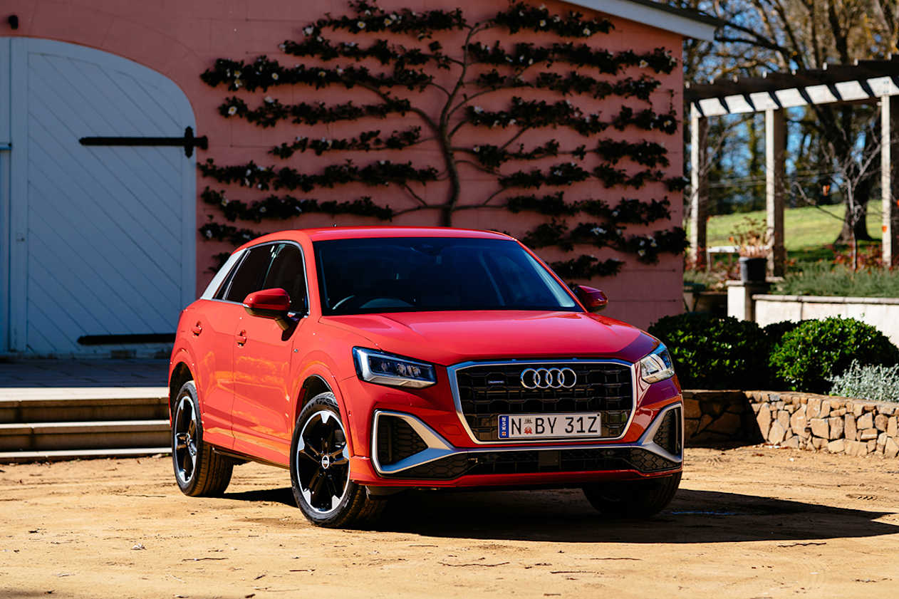 The front air vents are fake on the Q2. (40 TFSI variant pictured)