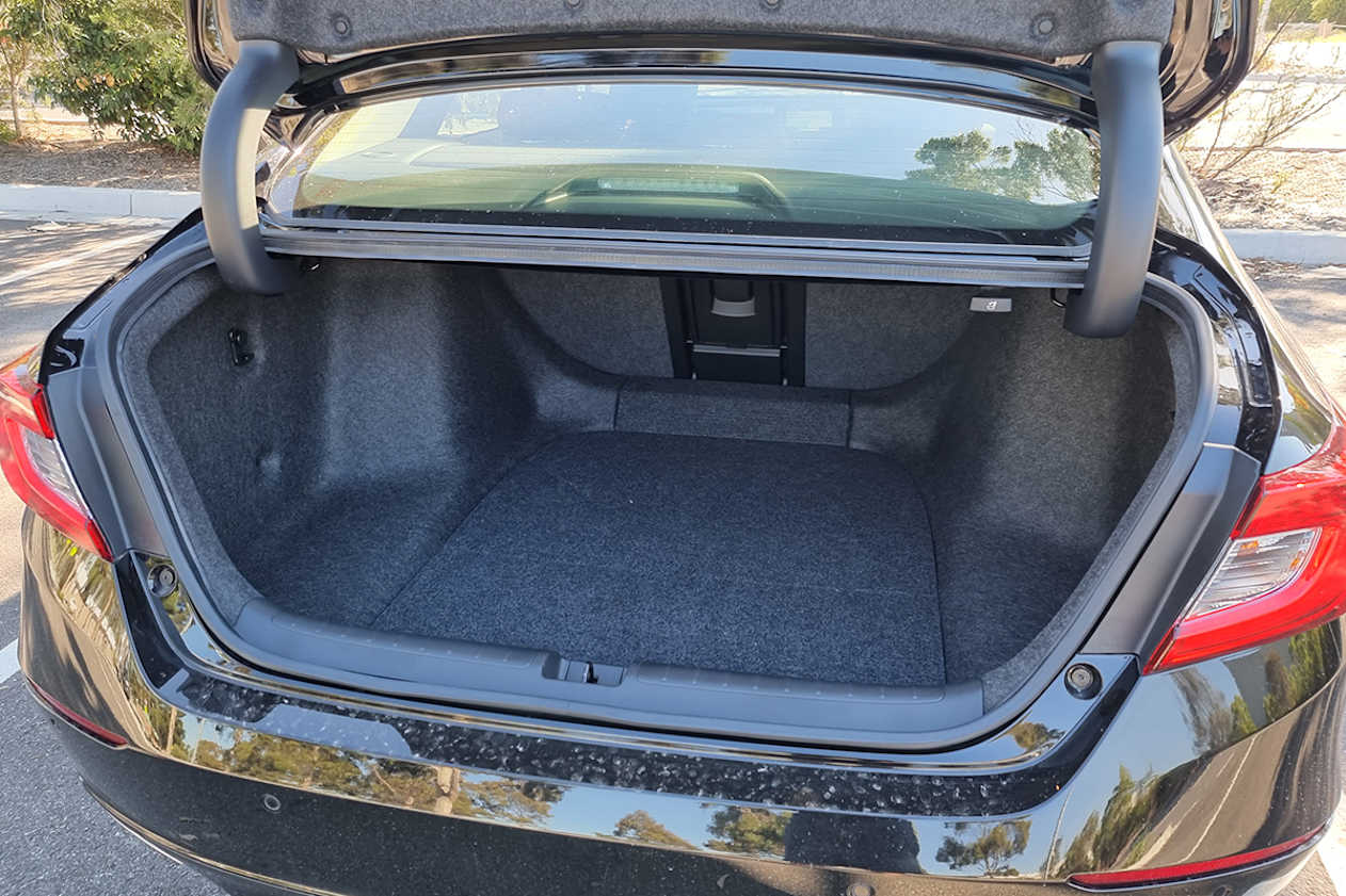 Honda Accord 2021 boot space